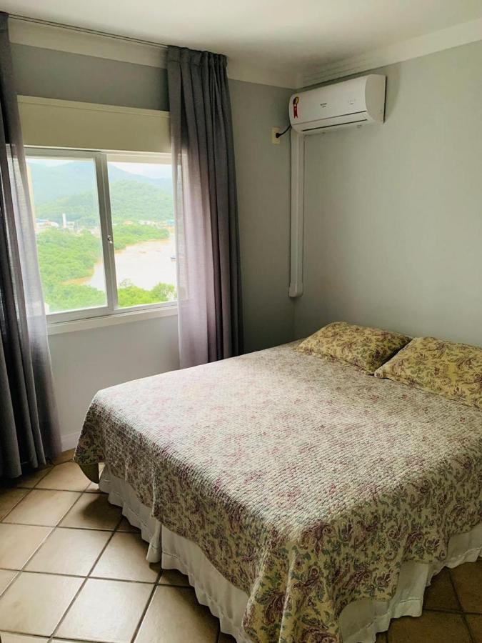 Ferias Incriveis Vista Mar Balneario Camboriuアパートメント エクステリア 写真